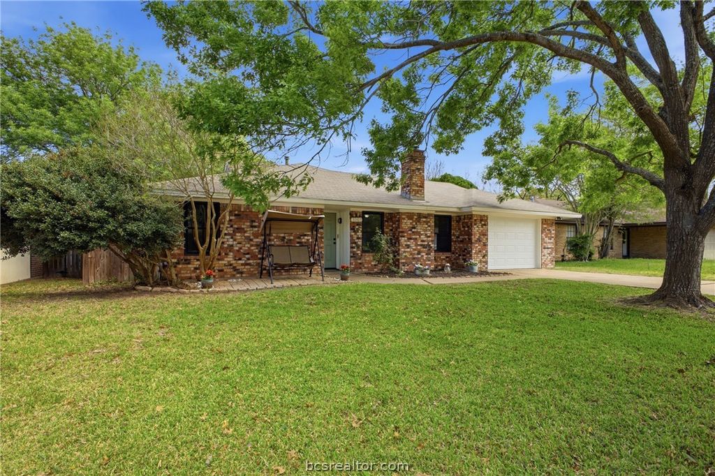 3303 Wildrye Drive, College Station, TX 77845 — exterior