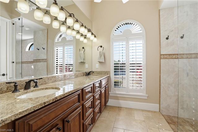 1194 Whiteheart CT, Marco Island, FL 34145