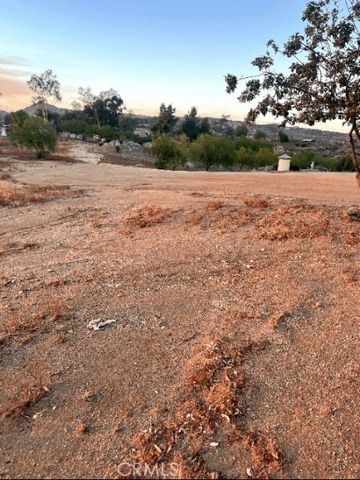 21861 Horseshoe, Nuevo, CA 92567