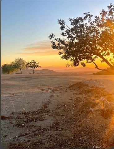 21861 Horseshoe, Nuevo, CA 92567