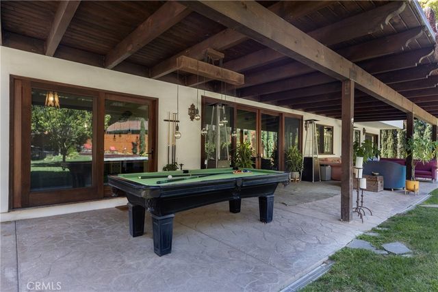 3092 Laurel Canyon Boulevard, Studio City, CA 91604