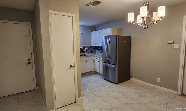 3401 Cliffside, Schertz, TX 78108