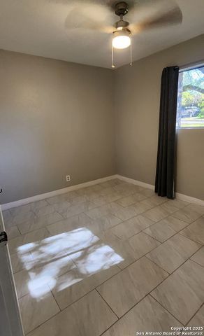 3401 Cliffside, Schertz, TX 78108