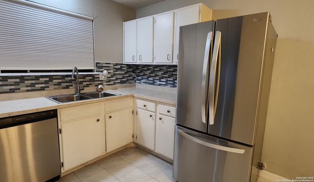 3401 Cliffside, Schertz, TX 78108