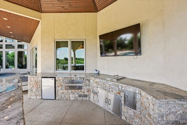 18070 E Anthem Ridge Road, Owasso, OK 74055