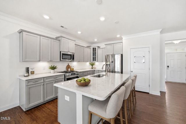 1039 Brockton Drive, Mebane, NC 27302