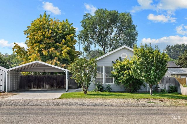 617 Lake Lowell, Nampa, ID 83686