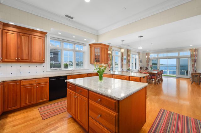 23 Snow Inn Road 7, Harwich Port, MA 02646
