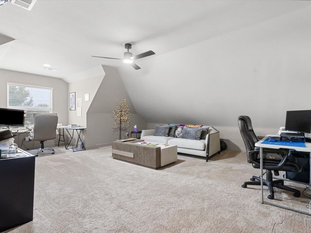 111 Old Base Road, Aurora, TX 76078