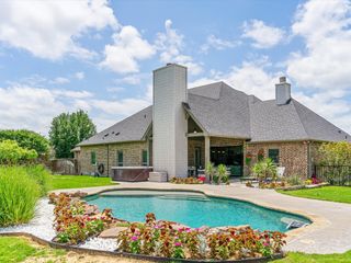 111 Old Base Road, Aurora, TX 76078