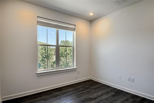 2624 Metcalfe RD 7, Austin, TX 78741