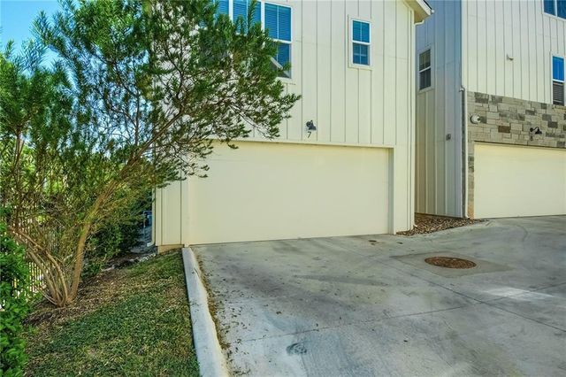 2624 Metcalfe RD 7, Austin, TX 78741