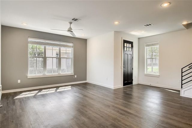 2624 Metcalfe RD 7, Austin, TX 78741