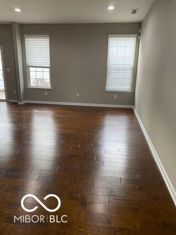 9639 Prairie Smoke Drive, Noblesville, IN 46060