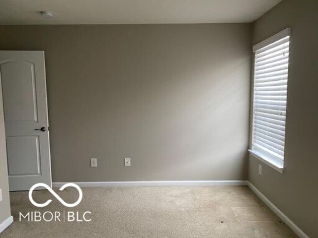 9639 Prairie Smoke Drive, Noblesville, IN 46060