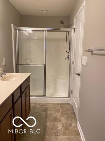 9639 Prairie Smoke Drive, Noblesville, IN 46060