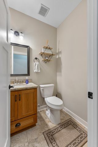 38209 Everett Avenue, North Branch, MN 55056