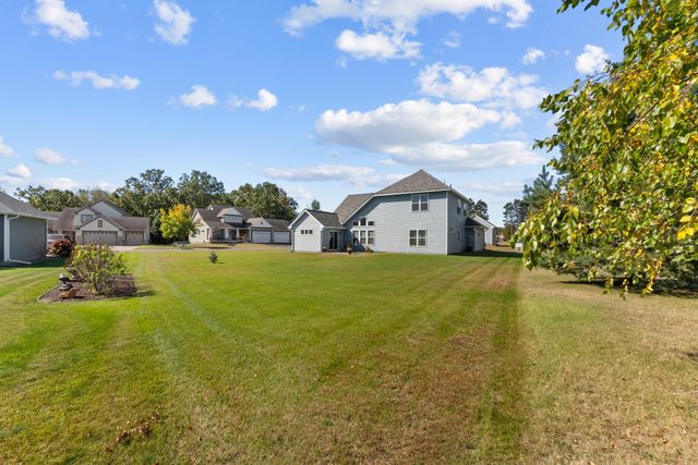 38209 Everett Avenue, North Branch, MN 55056