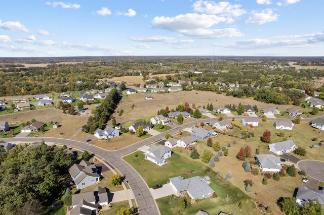 38209 Everett Avenue, North Branch, MN 55056