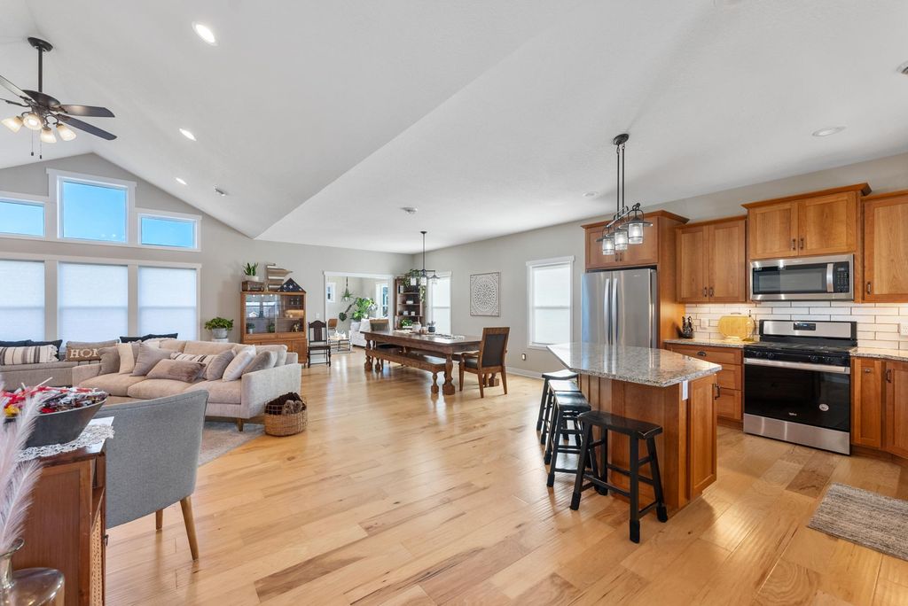 38209 Everett Avenue, North Branch, MN 55056 — photo 3