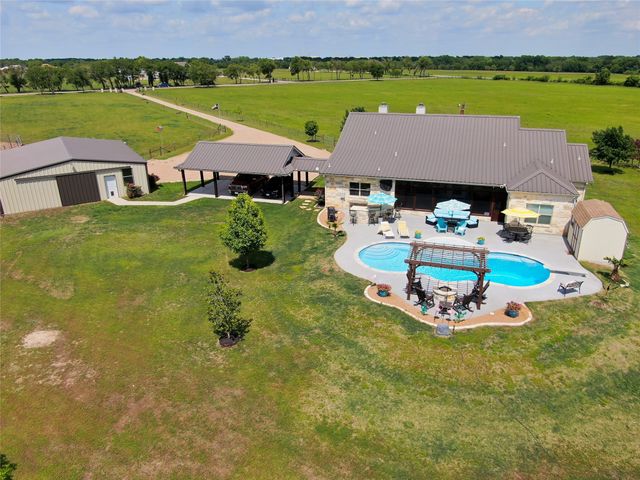 645 W Big Elm Road, Troy, TX 76579