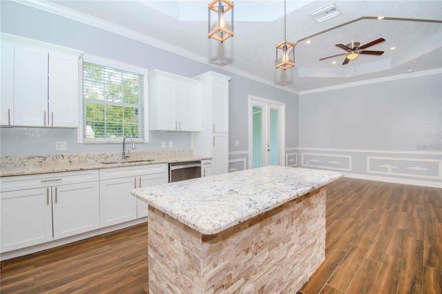 803 W SLIGH AVENUE, Tampa, FL 33604