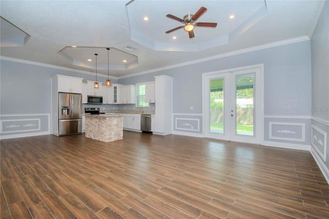 803 W SLIGH AVENUE, Tampa, FL 33604