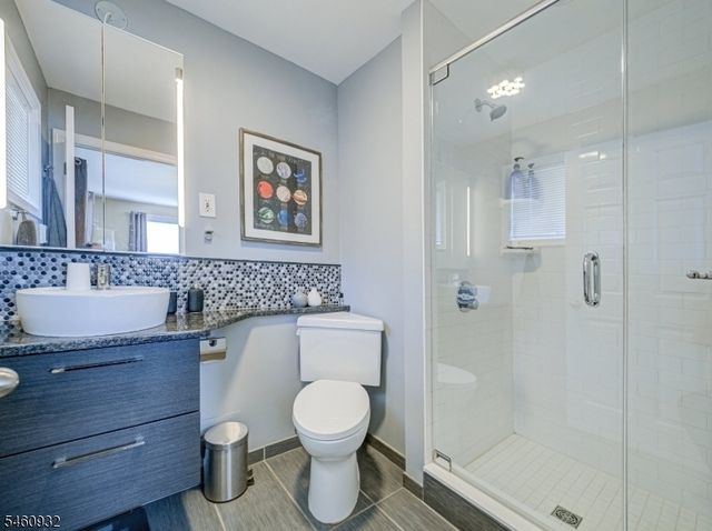 20 Mckinley Ave, Washington Boro, NJ 07882