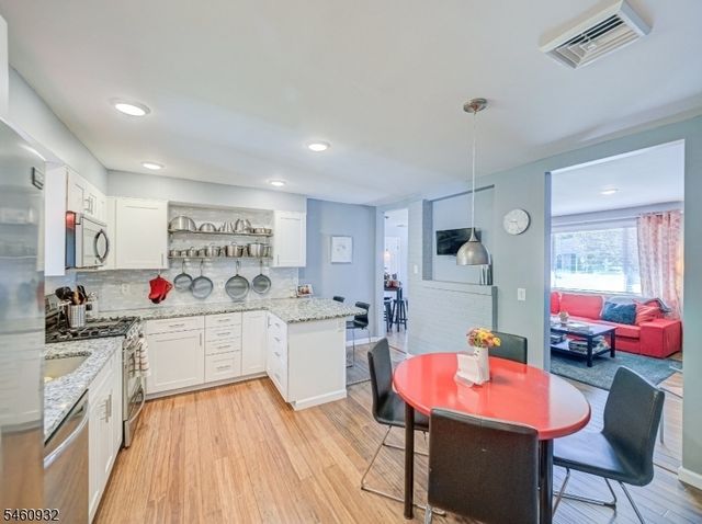 20 Mckinley Ave, Washington Boro, NJ 07882