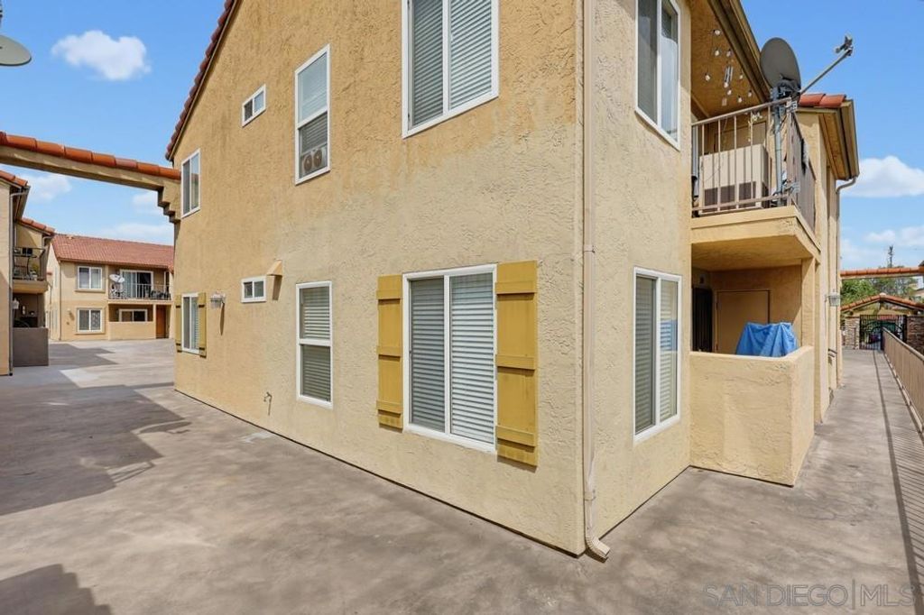 4222 Menlo Ave 21, San Diego, CA 92115 — photo 5