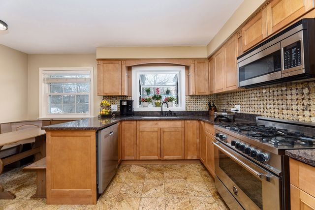 259 Cornell Avenue, Des Plaines, IL 60016