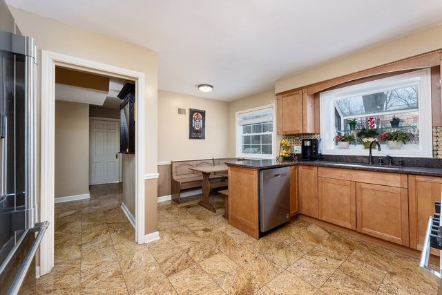 259 Cornell Avenue, Des Plaines, IL 60016