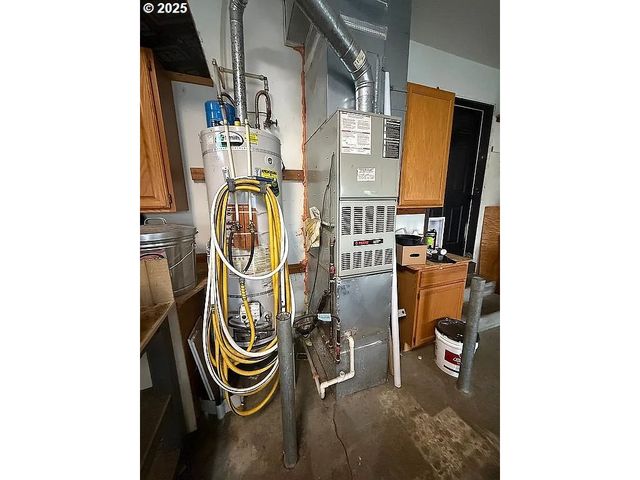 3310 TAHOMA St, Columbia City, OR 97018