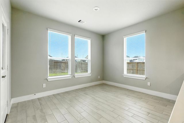 4723 Whisperwood Drive, Rosenberg, TX 77471