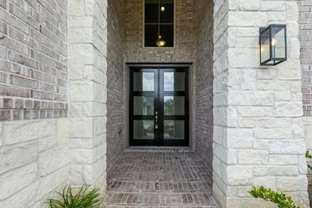 4723 Whisperwood Drive, Rosenberg, TX 77471