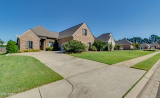 133 Sweetbriar Drive, Canton, MS 39046