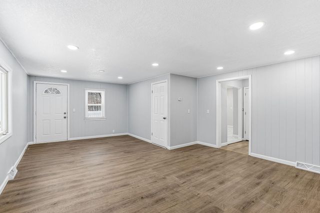 9350 Roy Road, Independence, MN 55328