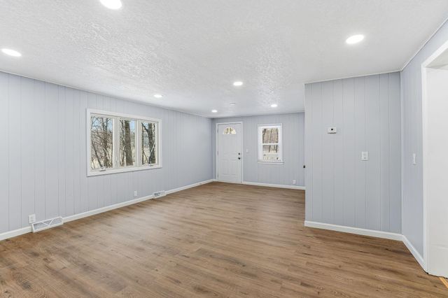 9350 Roy Road, Independence, MN 55328