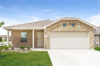 8432 Fawn Creek Drive, Fort Worth, TX 76123