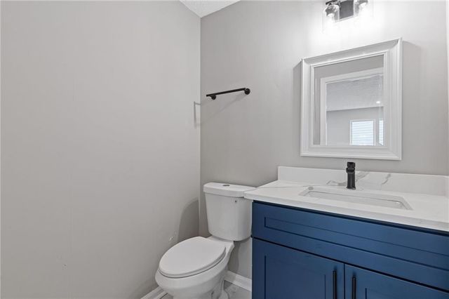 1111 Pin Oak Drive, Tucker, GA 30084