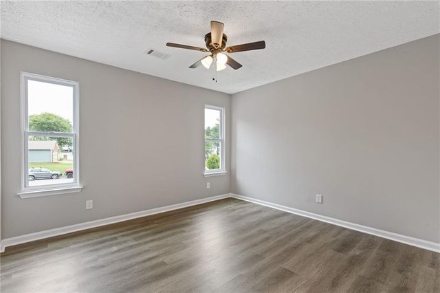 1111 Pin Oak Drive, Tucker, GA 30084