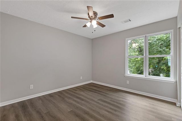 1111 Pin Oak Drive, Tucker, GA 30084