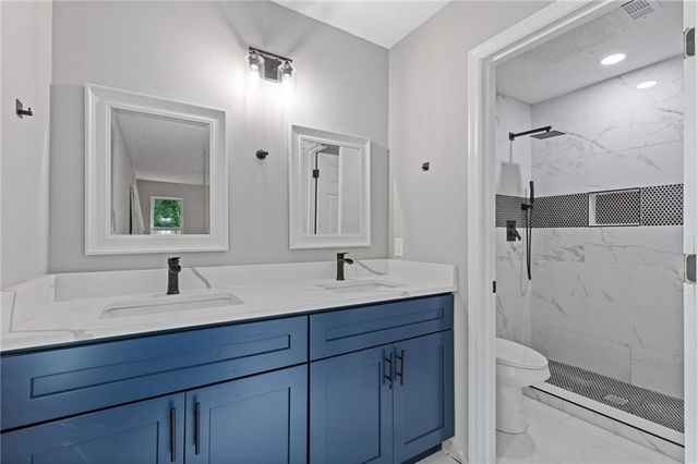 1111 Pin Oak Drive, Tucker, GA 30084