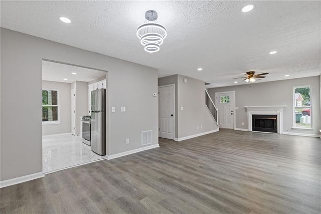 1111 Pin Oak Drive, Tucker, GA 30084