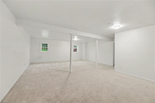 1960 Old Hollow Road, Walkertown, NC 27051