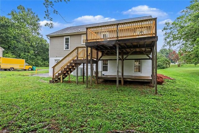 1960 Old Hollow Road, Walkertown, NC 27051