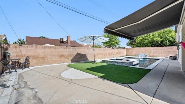 8109 Greenbush Avenue, Panorama City, CA 91402