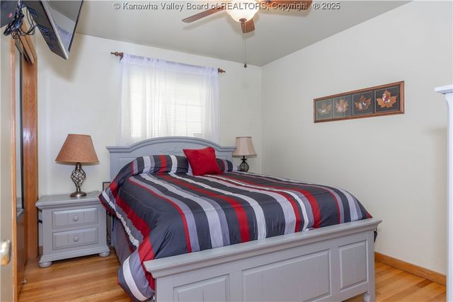 1288 Rocky Step Road, Scott Depot, WV 25560