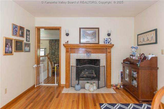 1288 Rocky Step Road, Scott Depot, WV 25560