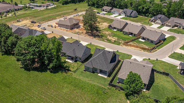 1101 Summit Ridge Trail, Paragould, AR 72450